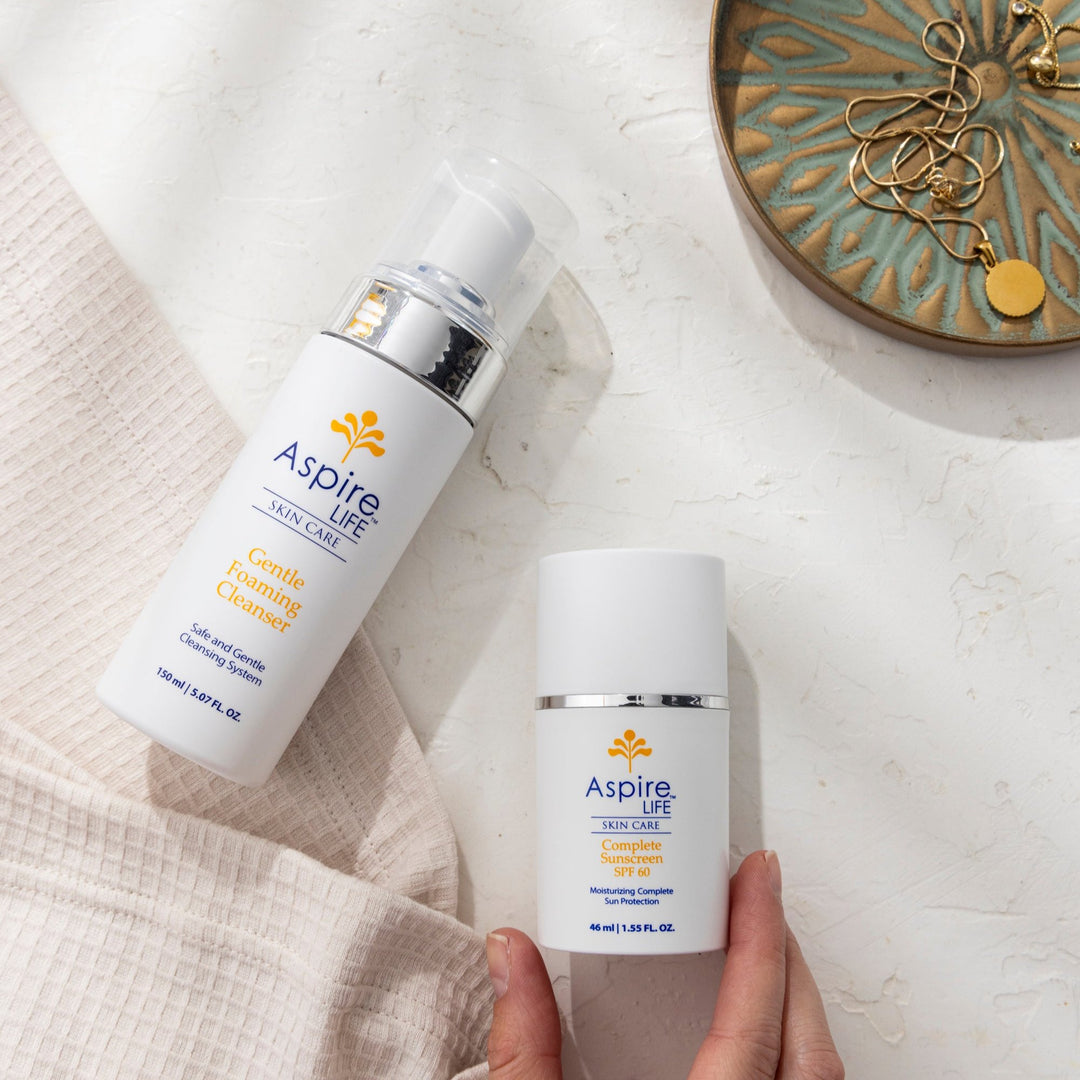 AspireLIFE® The Day Set – daily skincare trio including cleanser, moisturizer, and mineral SPF for morning hydration and protection.